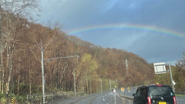 札幌発・雨の日夫婦ドライブ｜焚き火カフェと温泉で癒し時間